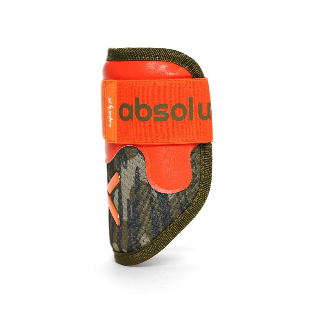 bottomland camo X.1 elbow guard | official mossy oak collab